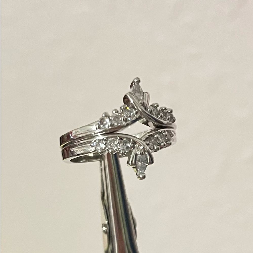 Ladies Ring Guard - Picture 2 of 5